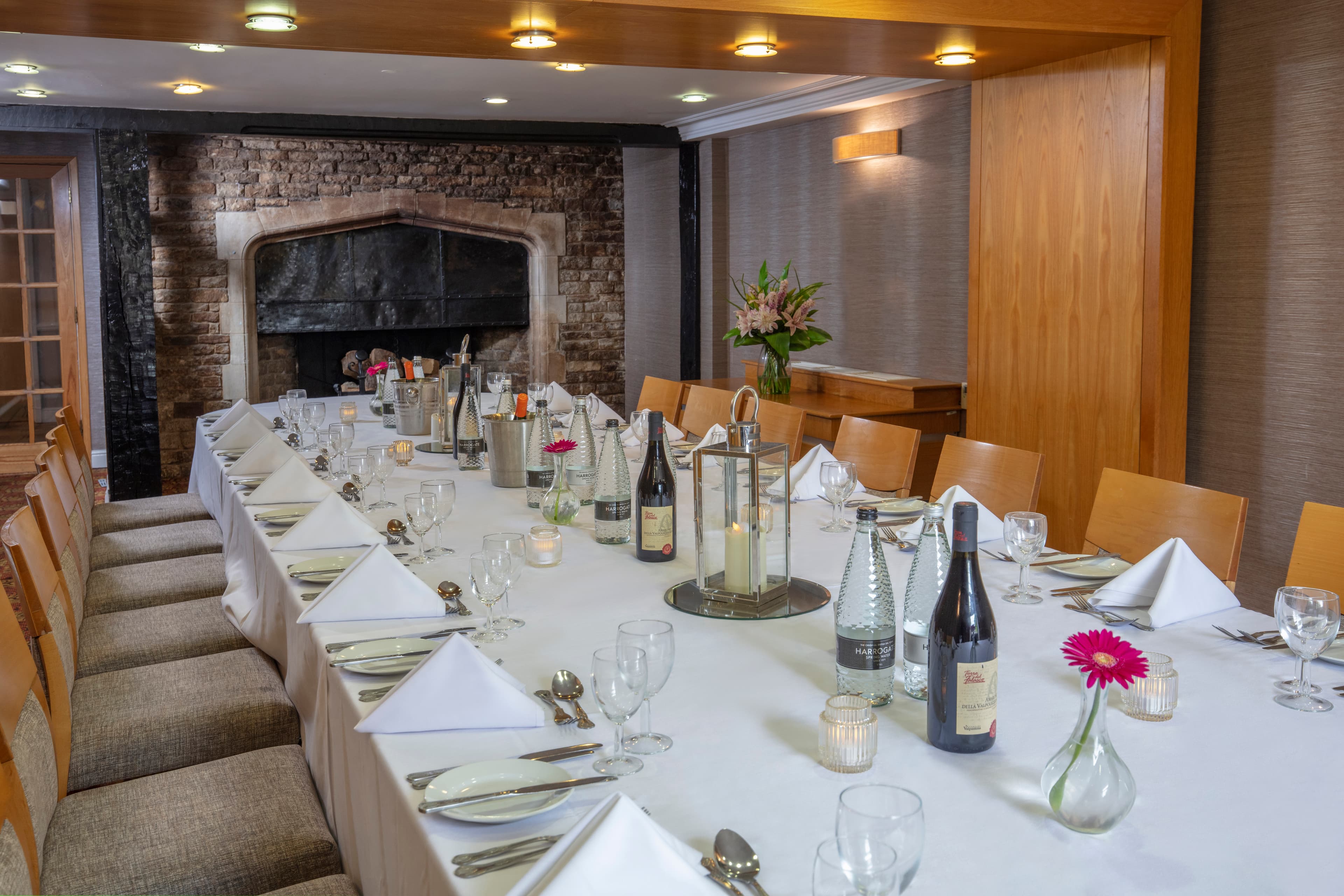 Brimpton, Oxford Belfry Hotel photo #2