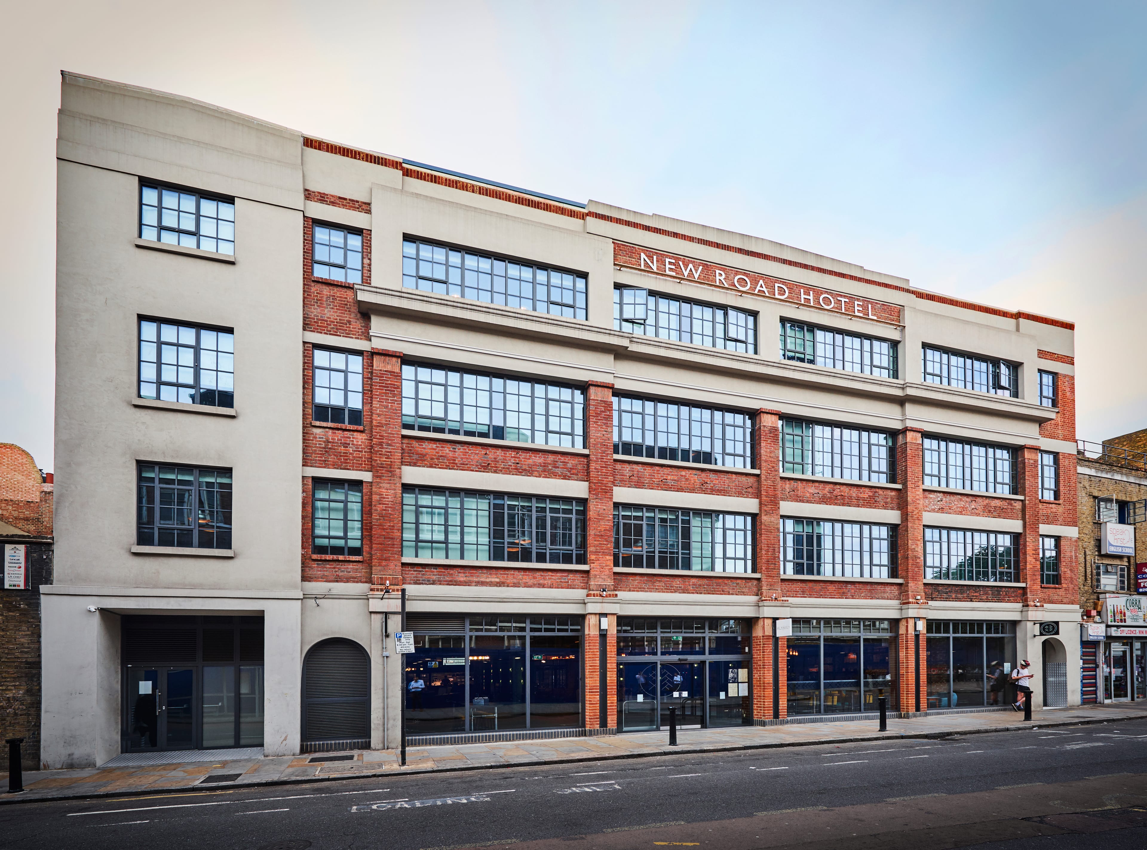 Photo of New Road Hotel, Bar