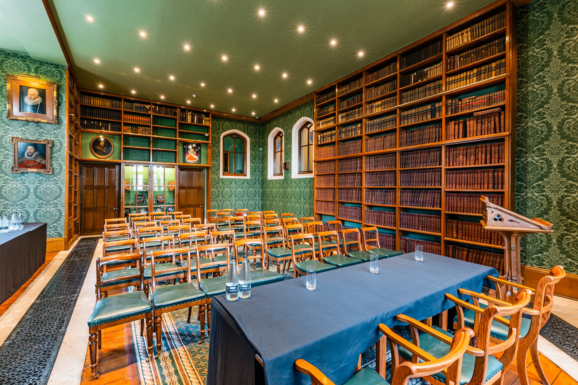 Old Court Room, Honourable Society Of Lincoln's Inn photo #6