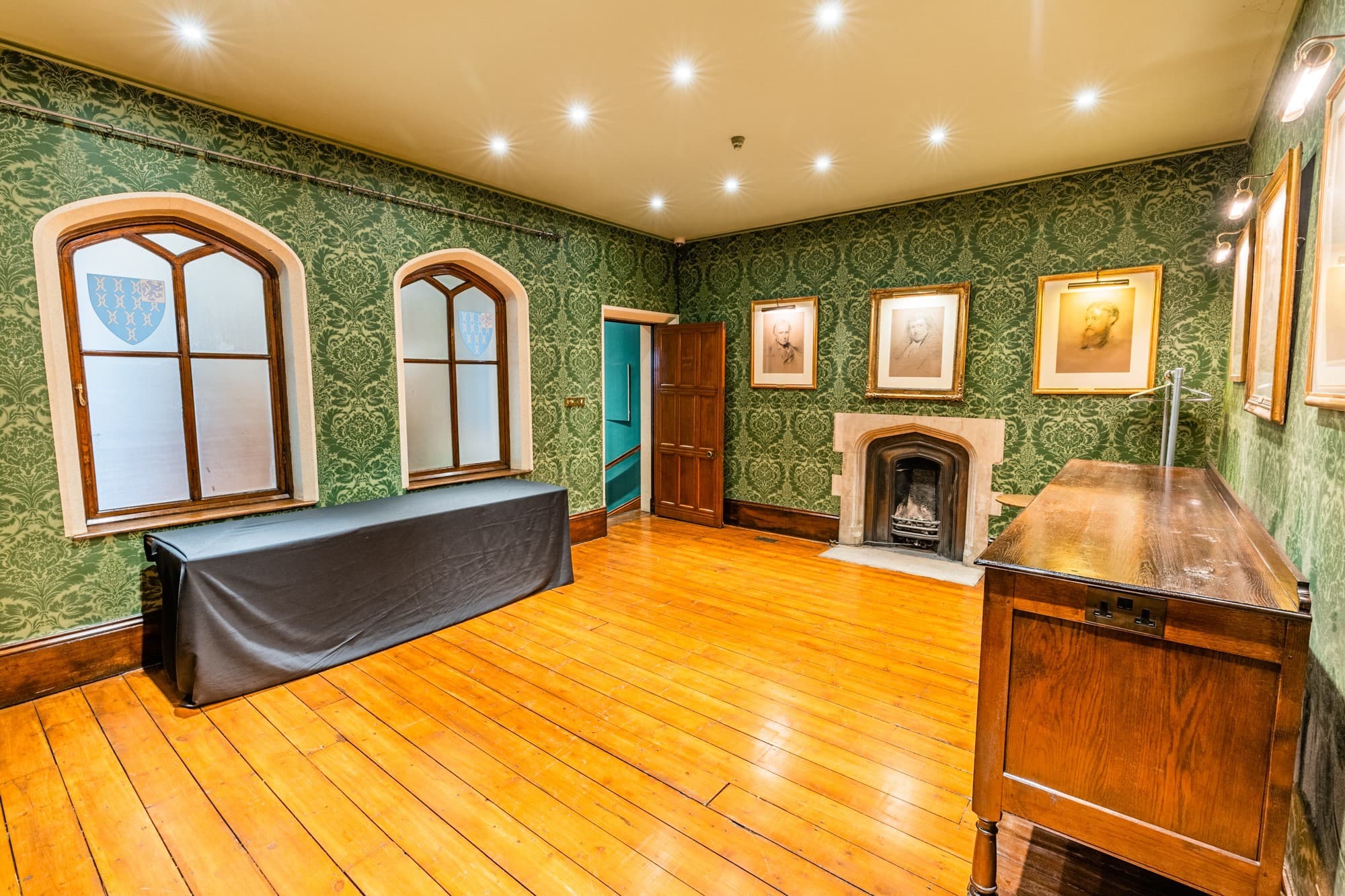 Old Court Room, Honourable Society Of Lincoln's Inn photo #2