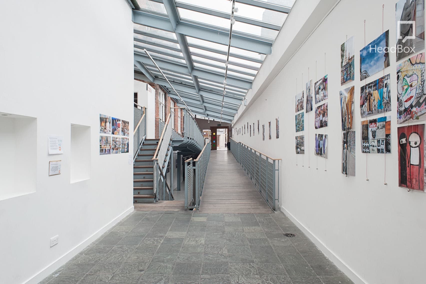 Gallery, Oxford House In Bethnal Green photo #1