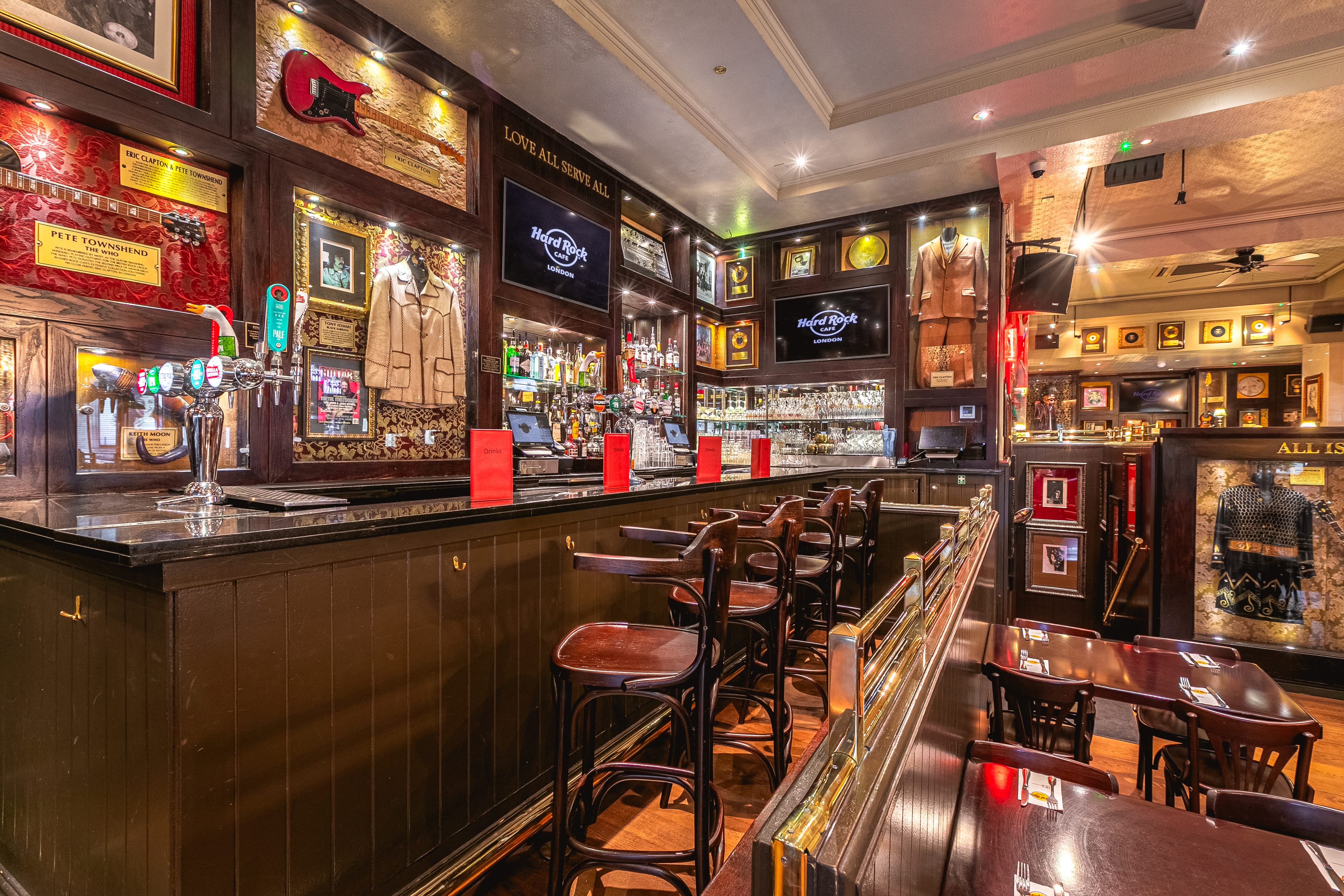Photo of Hard Rock Cafe London, The Cafe