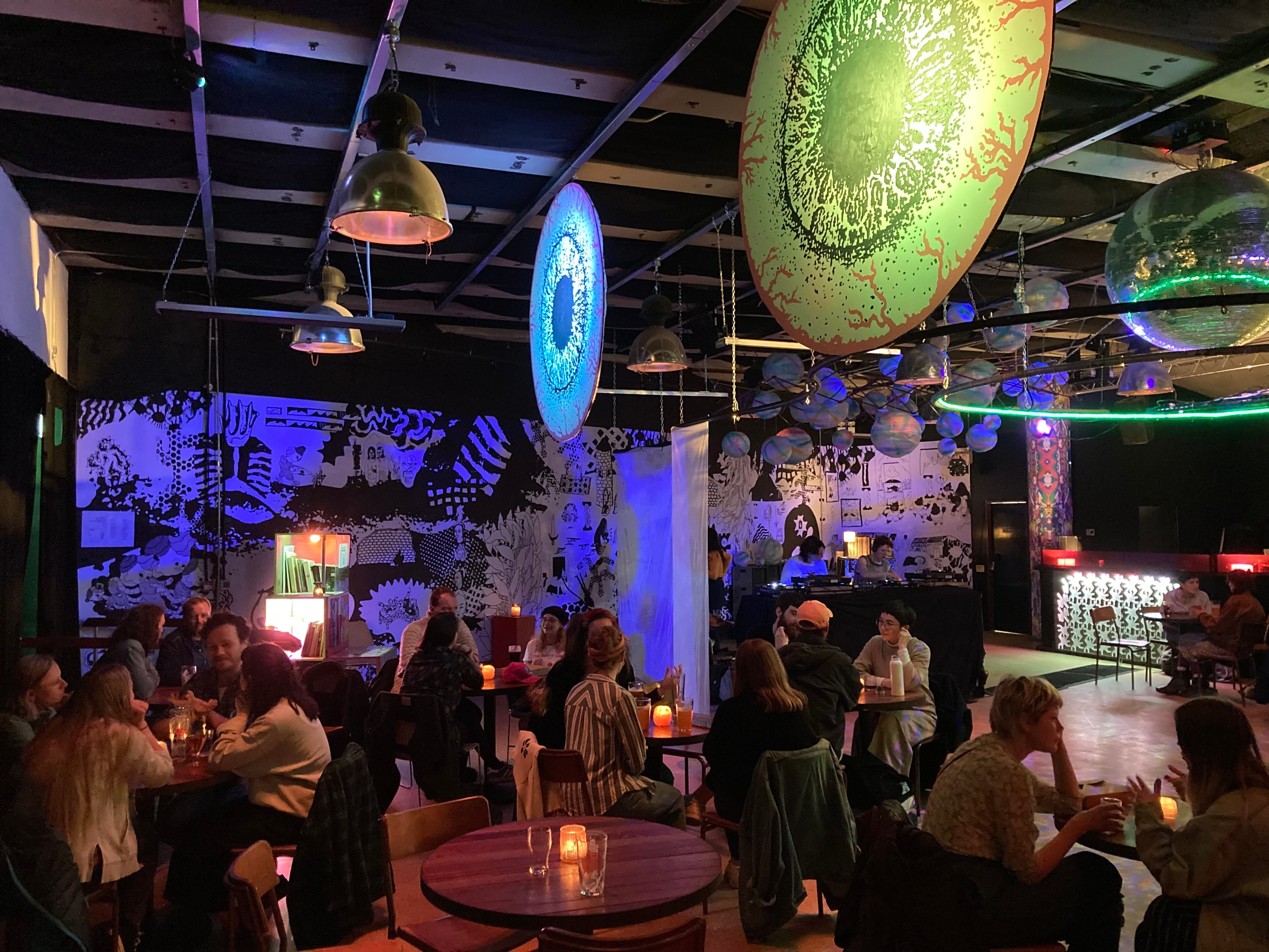 Photo of Strange Brew, Main Room