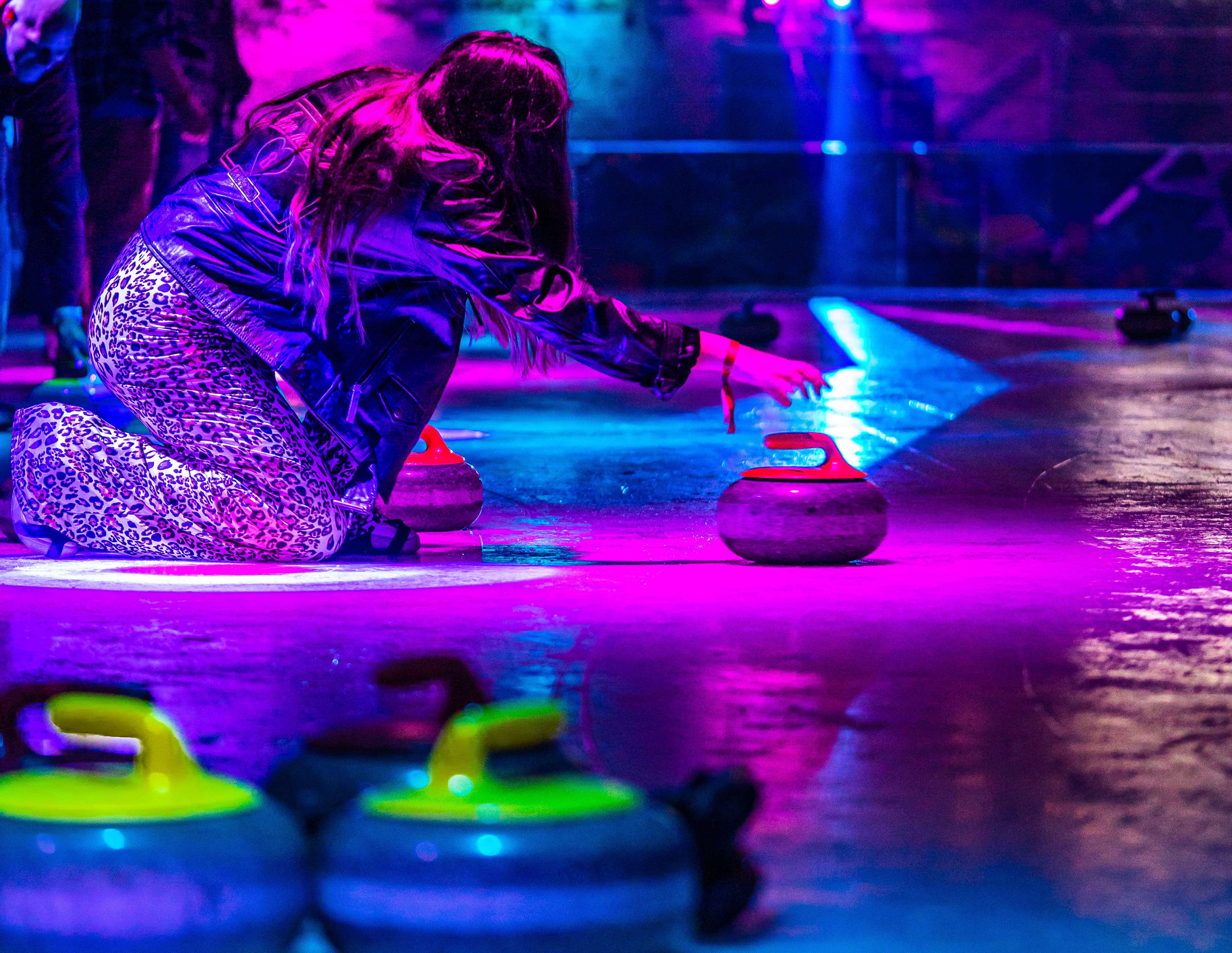 Back Alley Darts, Queens - Skate Dine Bowl photo #12