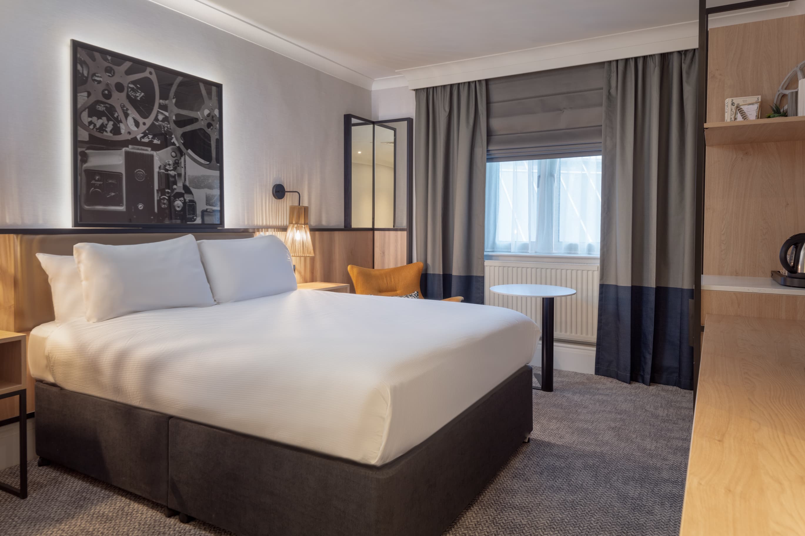 Dupont Suite, DoubleTree By Hilton London Elstree photo #12