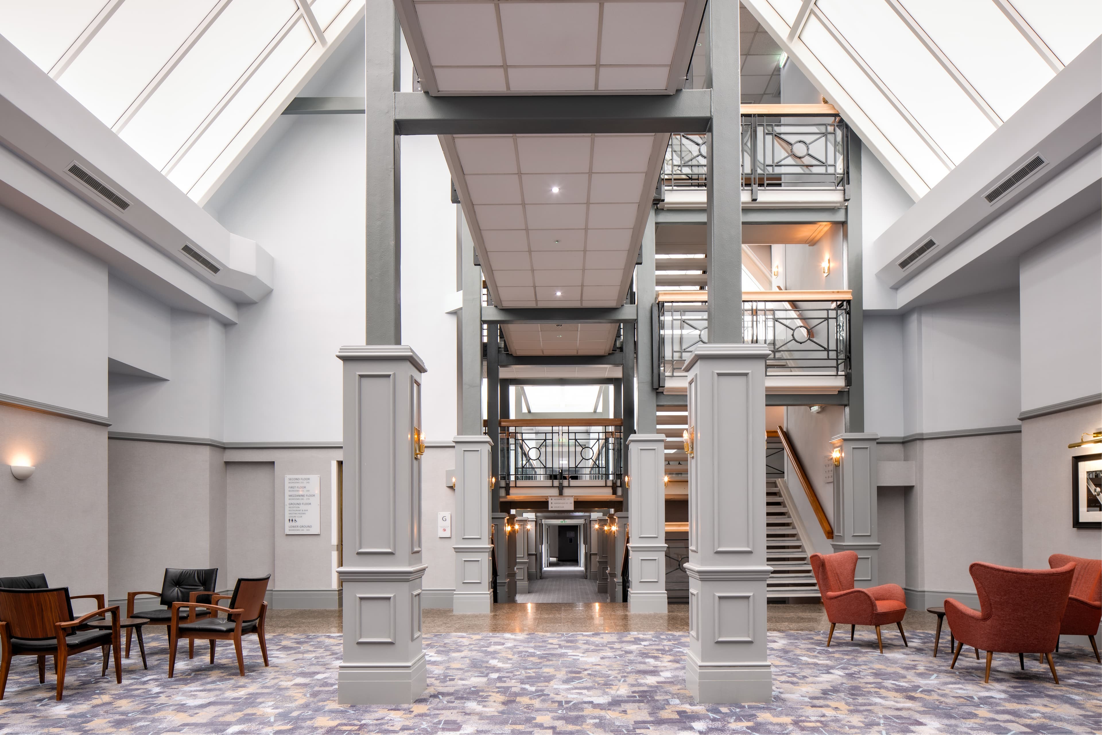 Dupont Suite, DoubleTree By Hilton London Elstree photo #9