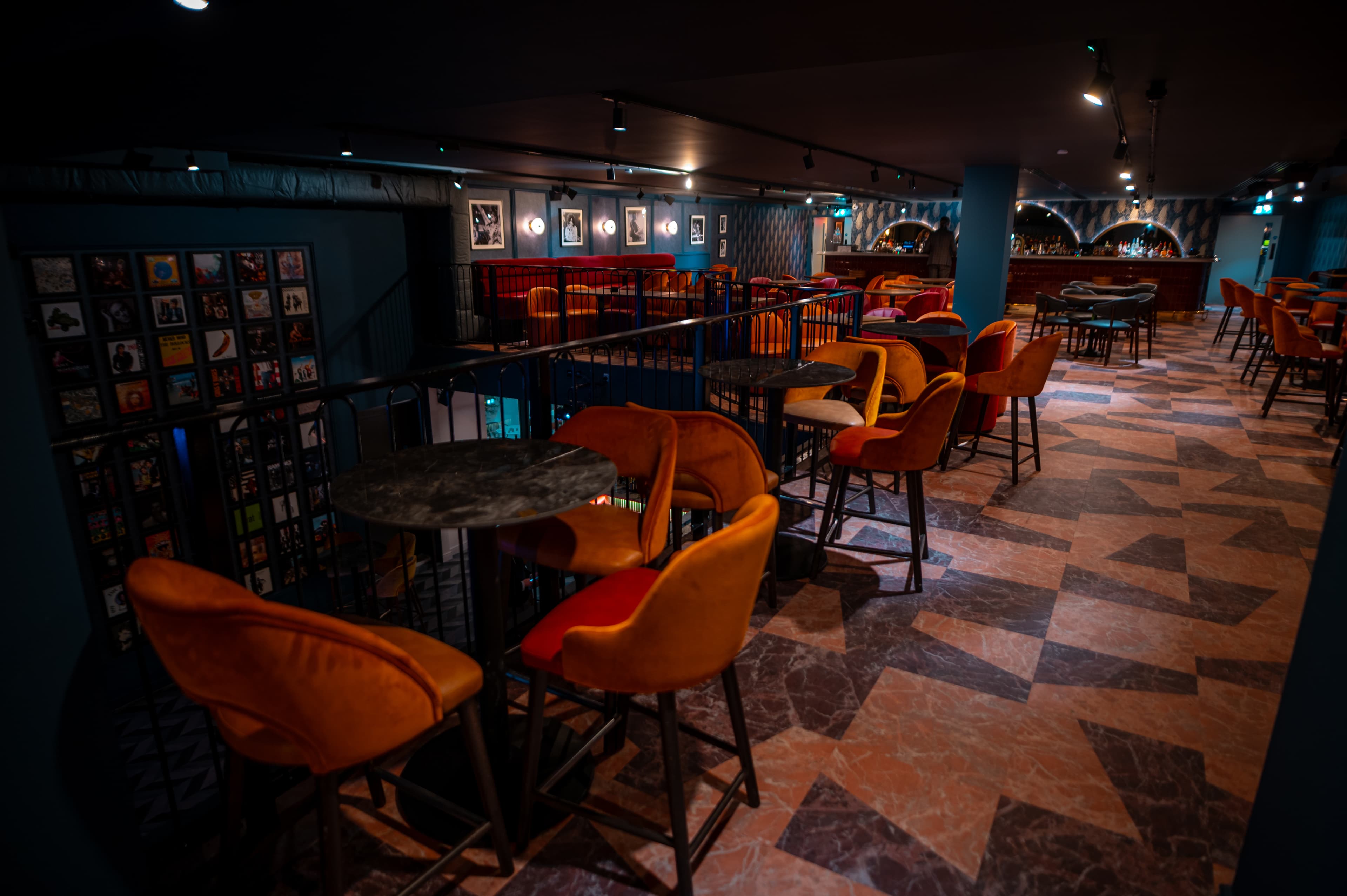 The Mezzanine, Amazing Grace Canary Wharf photo #4