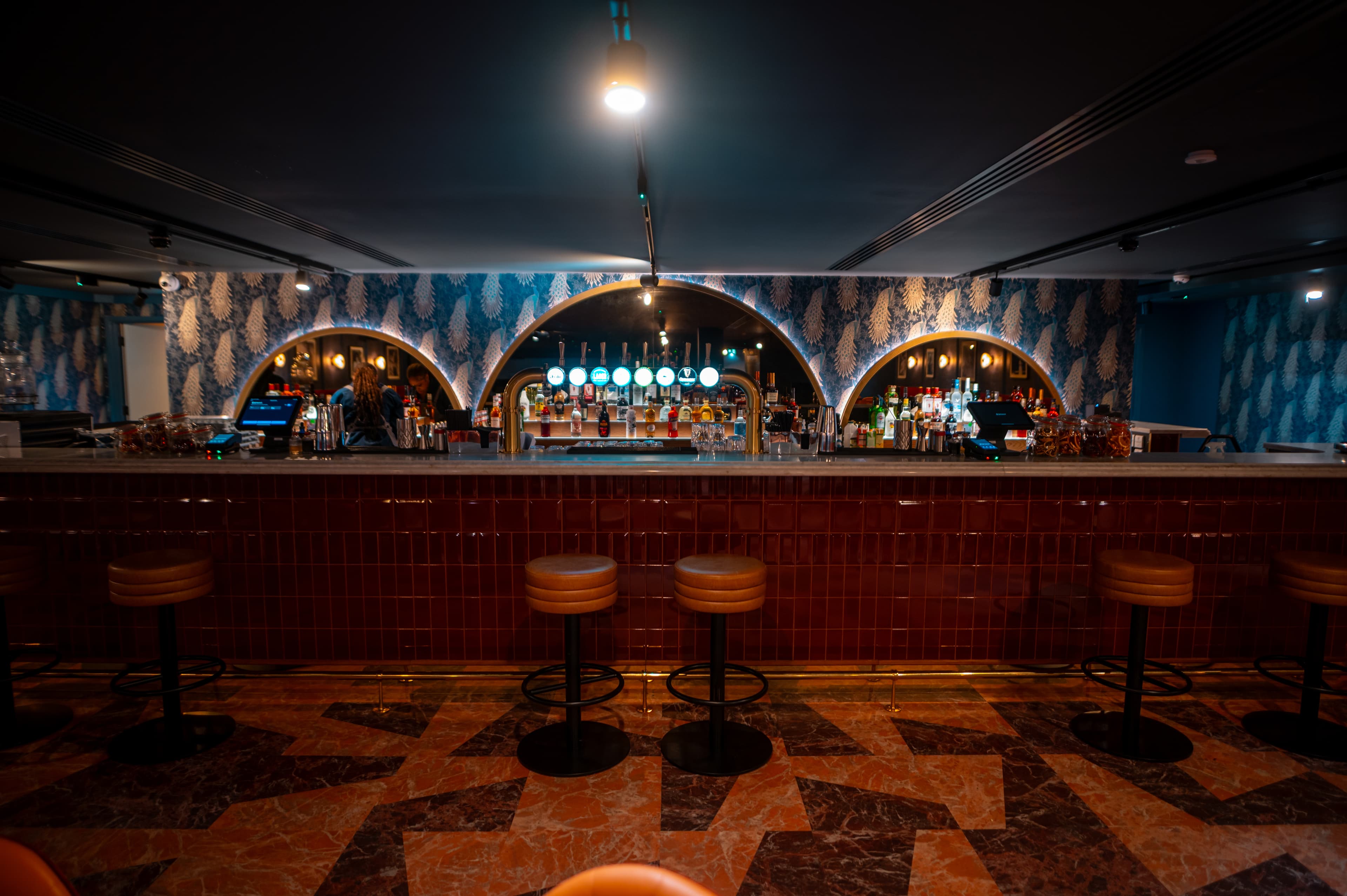 The Mezzanine, Amazing Grace Canary Wharf photo #3